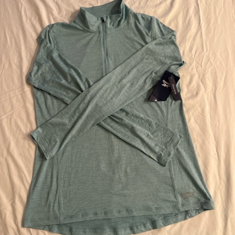 Reebok Light Green Slim Fit‎ Top